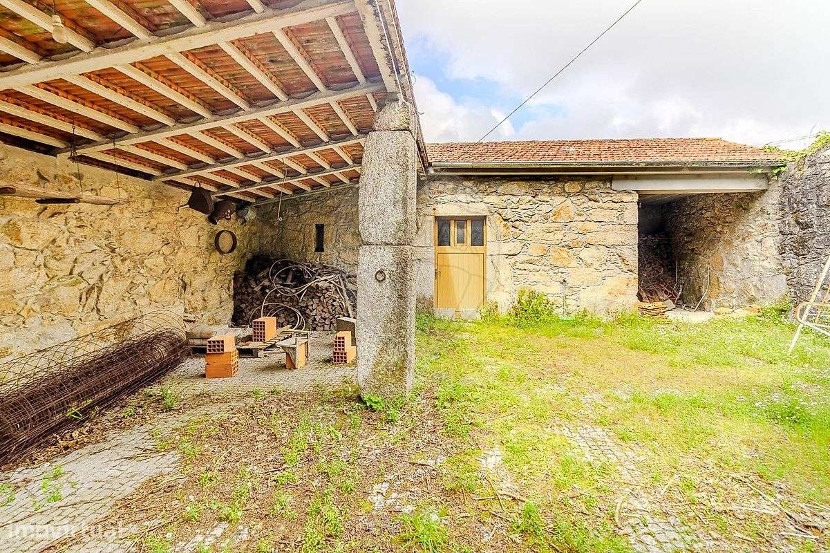 Moradia T2 para venda - Grande imagem: 3/23