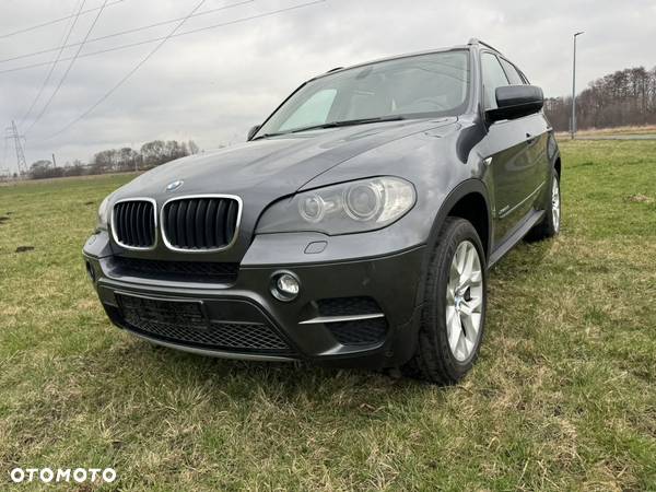 BMW X5 xDrive35i Edition Exclusive - 23