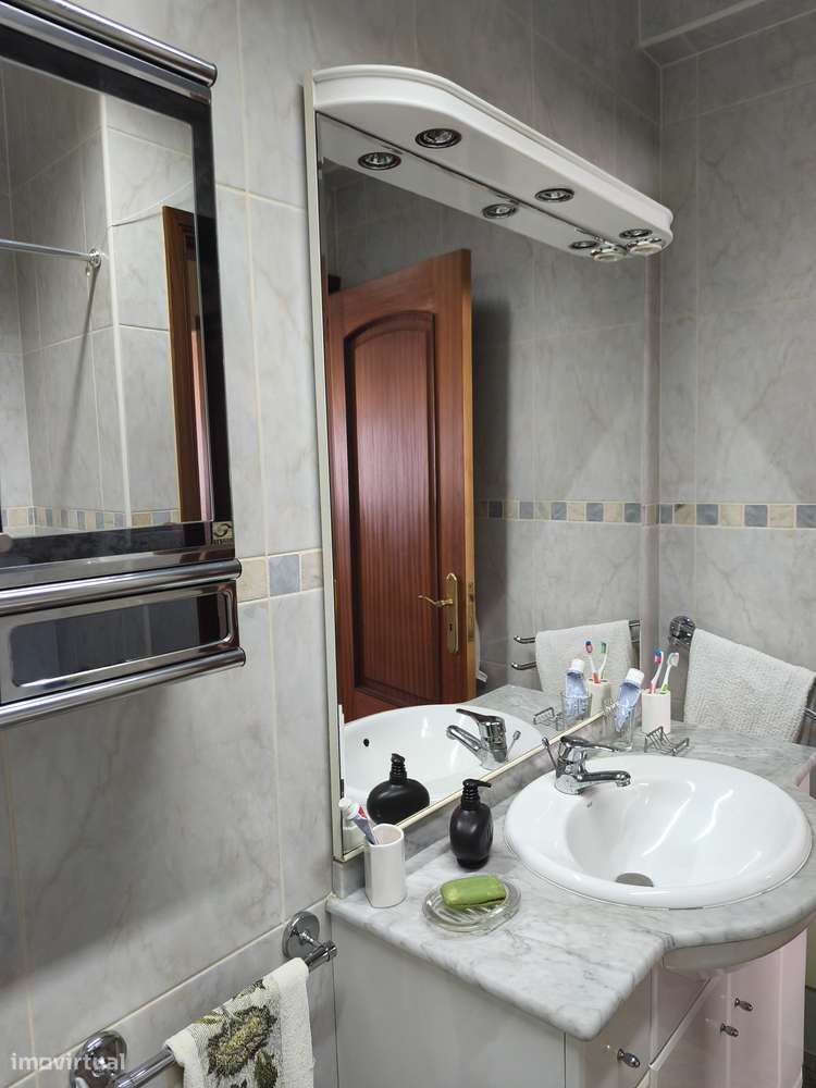 T3 Lisboa – Av. Almirante Reis, Bem Conservado, junto ao Metro Arroios-17