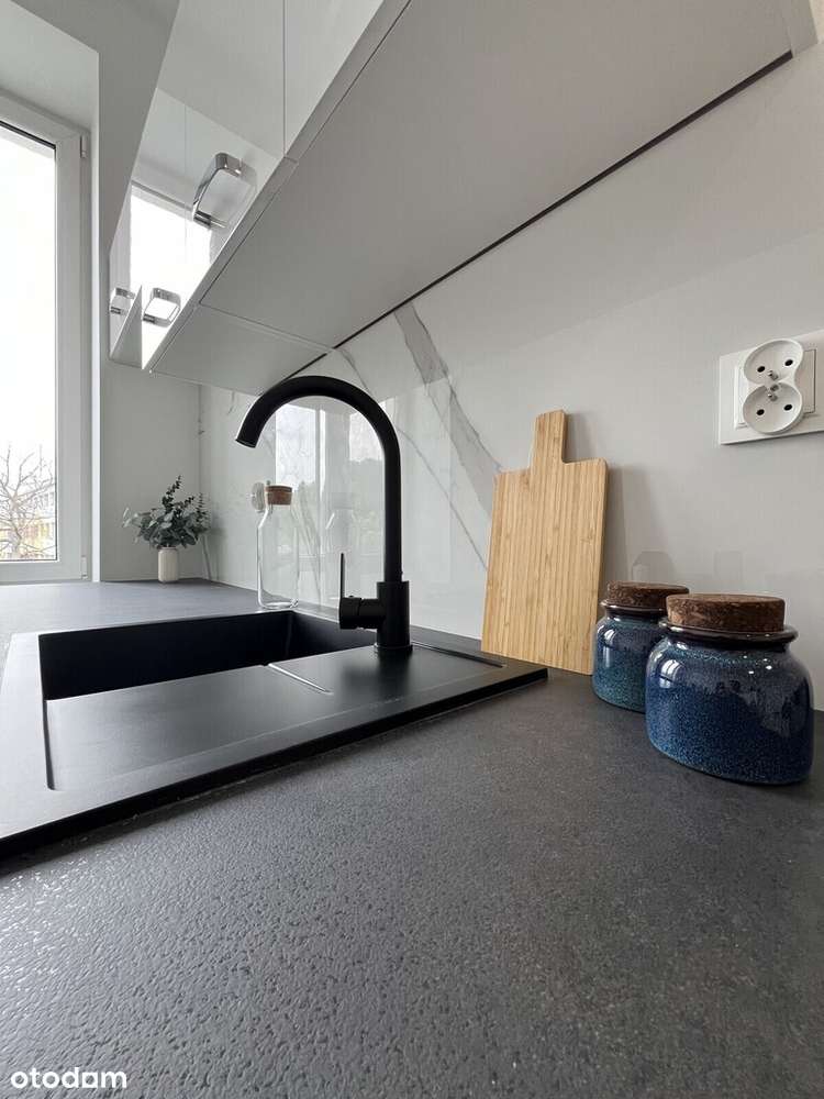 Ostatnia kawalerka! Wyremontowana kamienica!-1