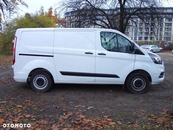 Ford Transit Custom - 9