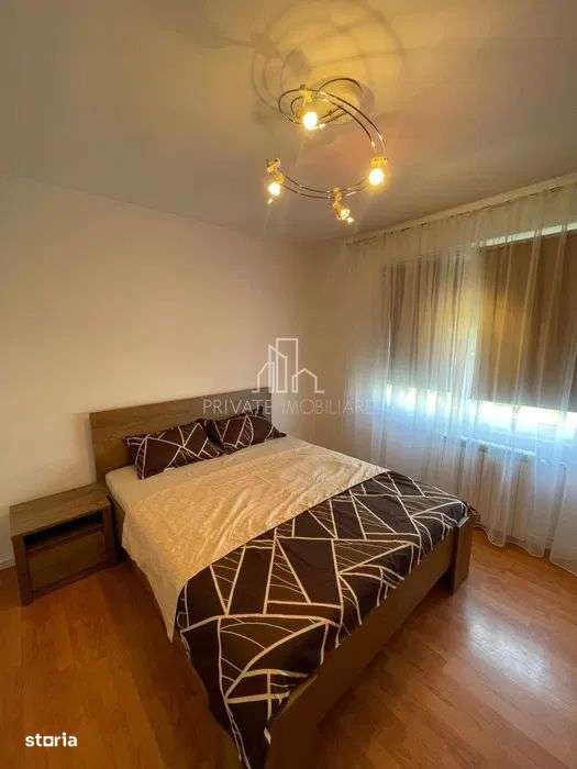 Apartament 3 camere, 2 bai, Etaj 3, Unirii - Imagine principală: 1/8