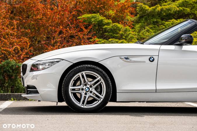 BMW Z4 sDrive18i - 15