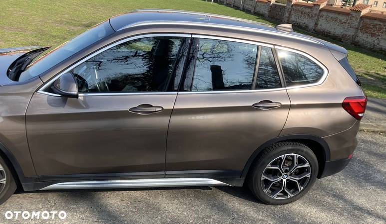 BMW X1 sDrive18i xLine - 7