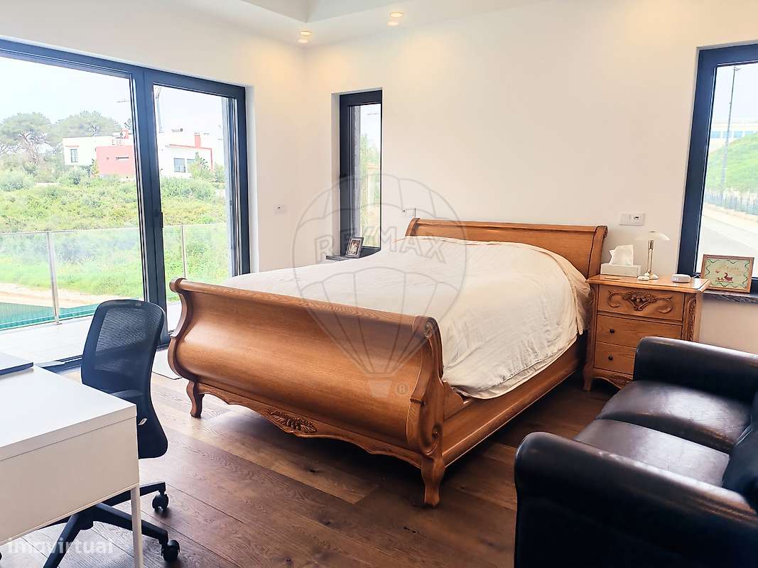 Moradia T4 para venda-11