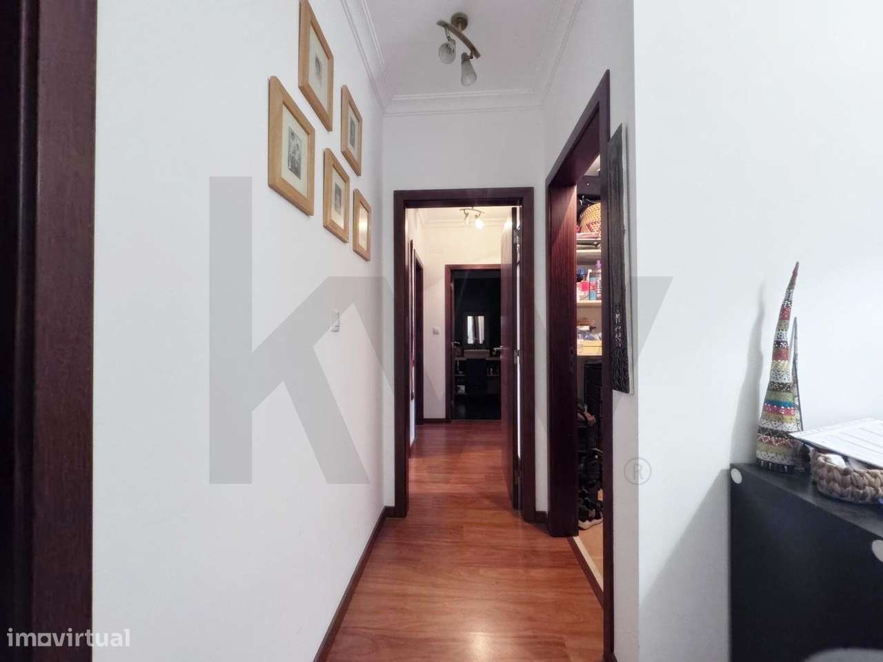 Excelente apartamento T3 situado no primeiro andar de um prédio com ap - Grande imagem: 5/15