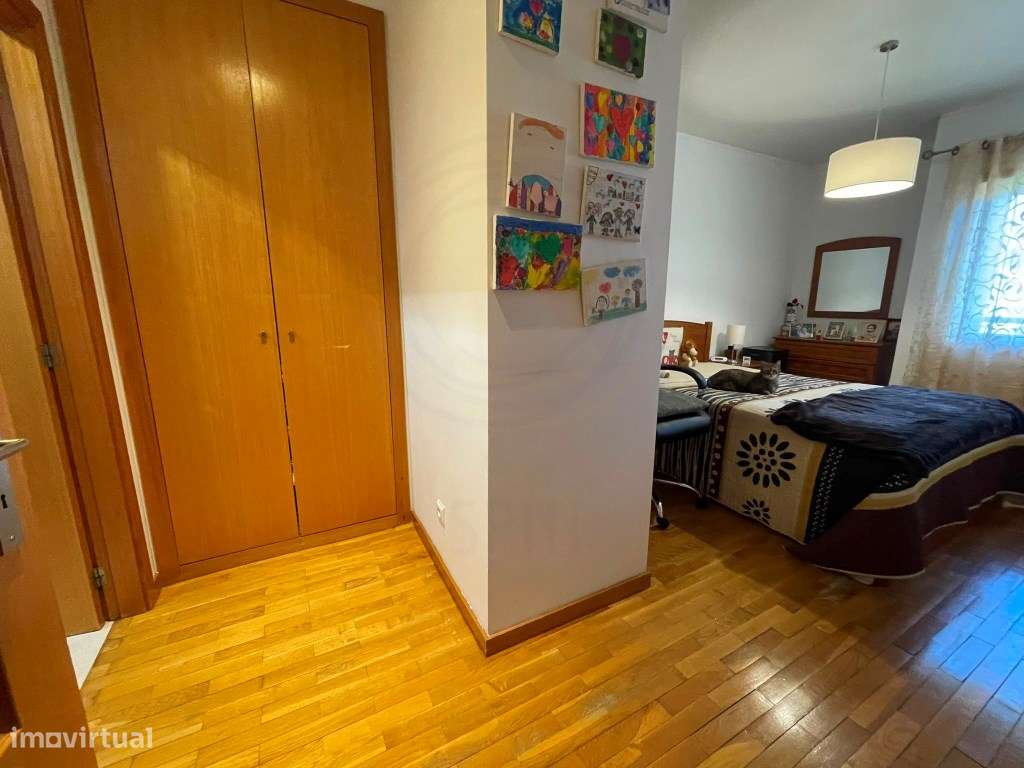 Apartamento T2 com Suíte, Varanda e Garagem | Alfena - Valongo-8