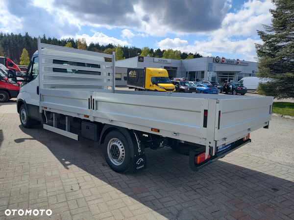 Iveco 35S18HA8 - 13