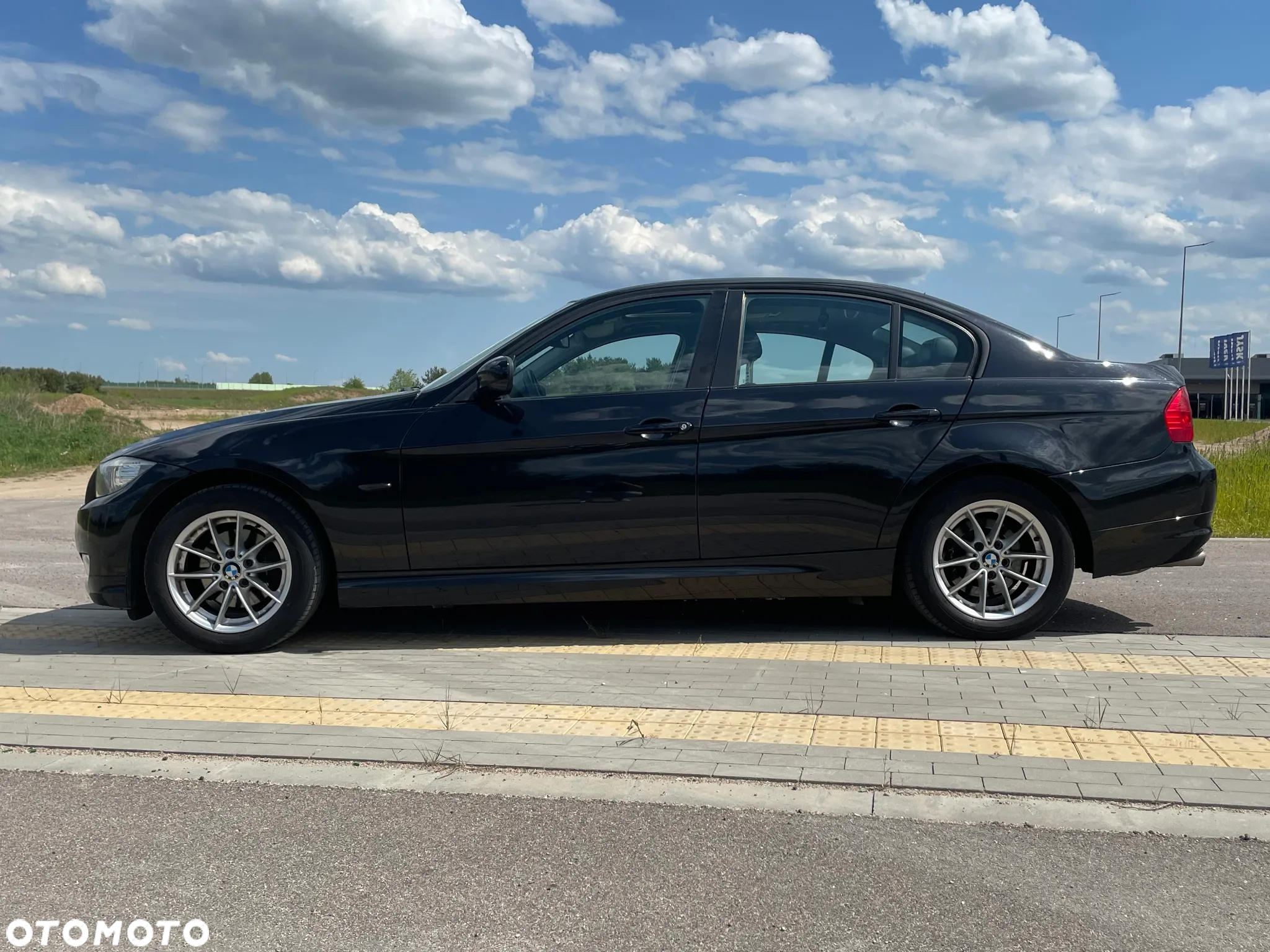 BMW Seria 3 320i Edition Exclusive - 2