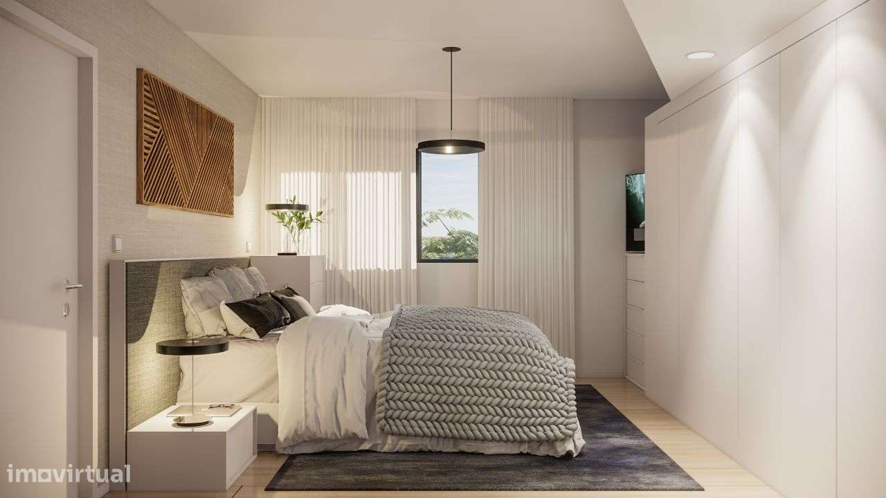 T2 c/ Arrumo de 94m² + Garagem | Última Fração | Potencial Bi-Familiar-28