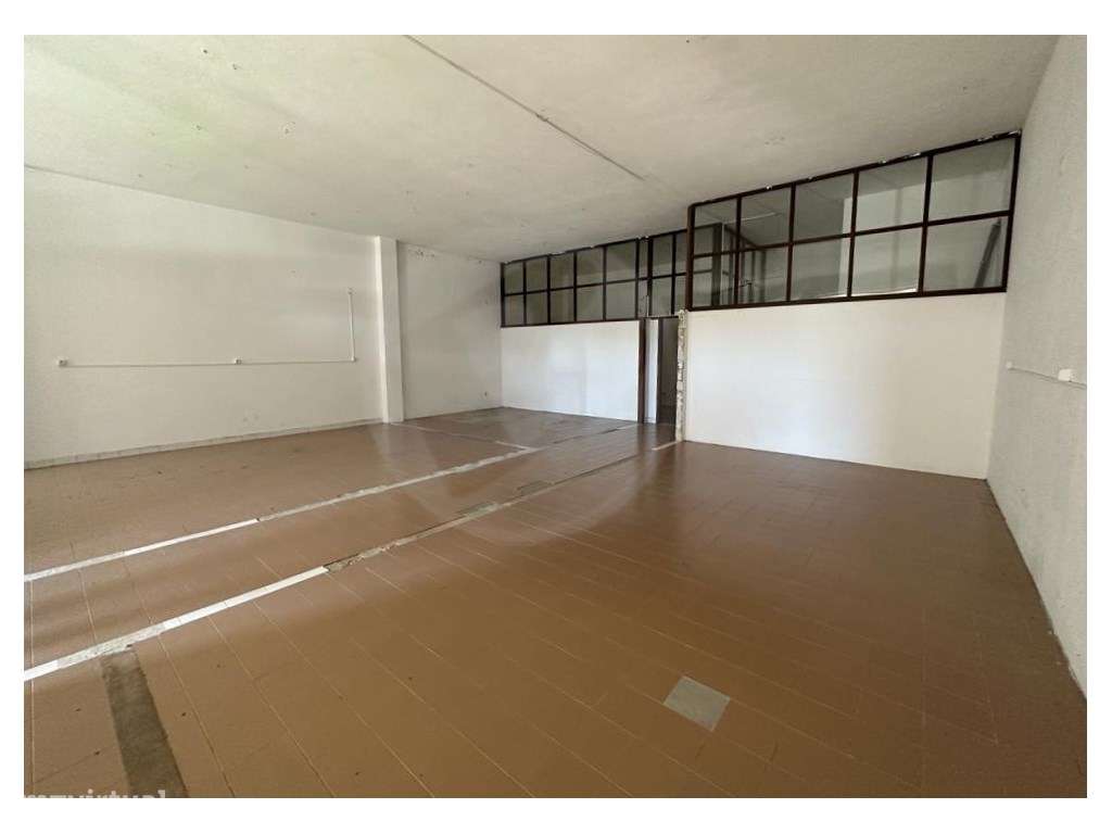 Loja com 126 m2 em Póvoa de Varzim - Grande imagem: 3/25