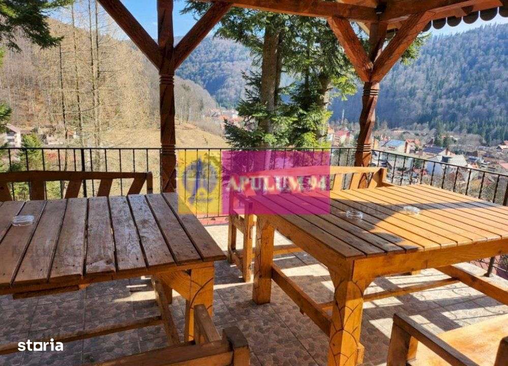Pensiune de vânzare în Bușteni - Zonă deosebită - Imagine principală: 1/20