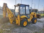 JCB 2cx - 17