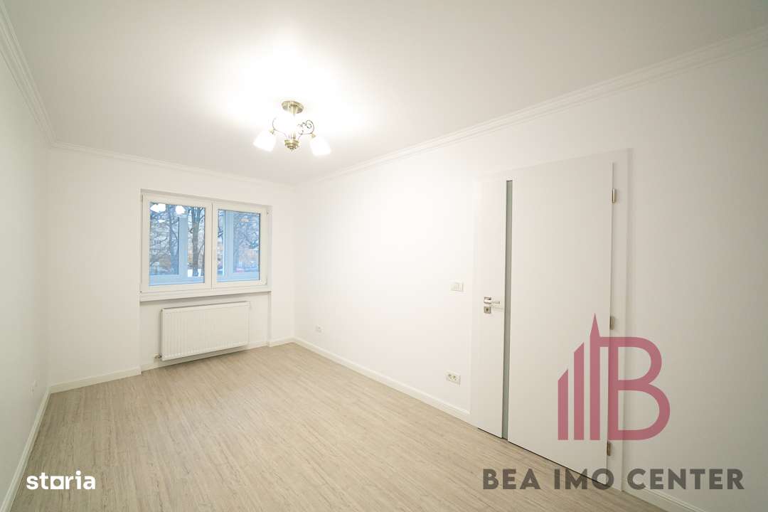 Apartament 3 camere , renovat complet, etaj 1, B-dul Revoluției-8