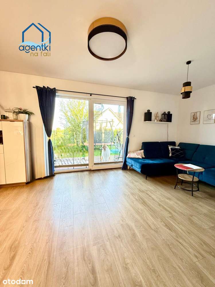 Rodzinny dom w zabudowie szeregowej z ogrodem .-5