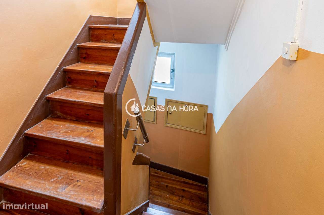 T1 renovado na Travessa da Glória, a 100 metros da Avenida da Liber...-16