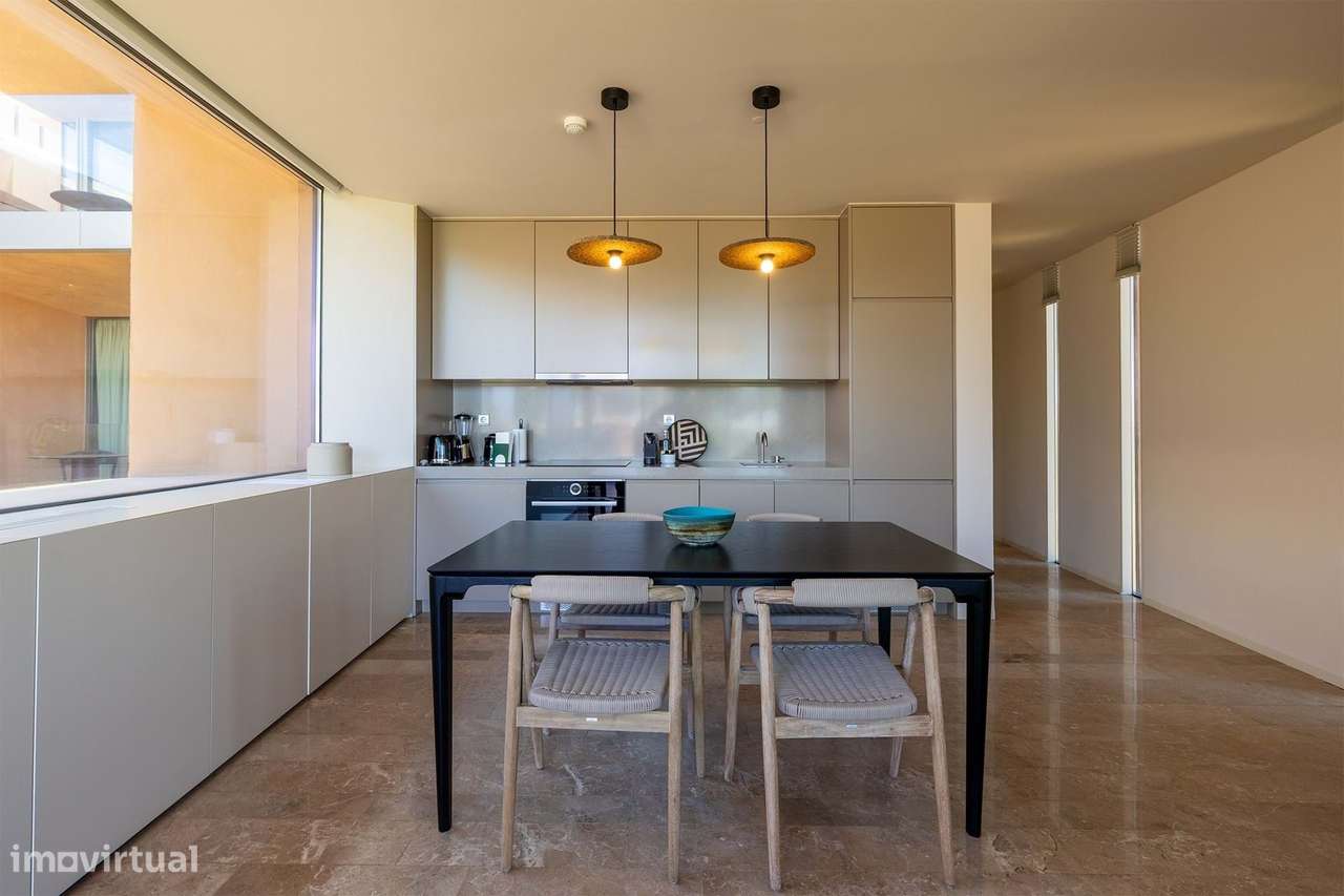 APARTAMENTO T1+1 DE LUXO COM VISTA MAR EM PALMARES GOLF RESORT, LAGOS - Grande imagem: 5/22