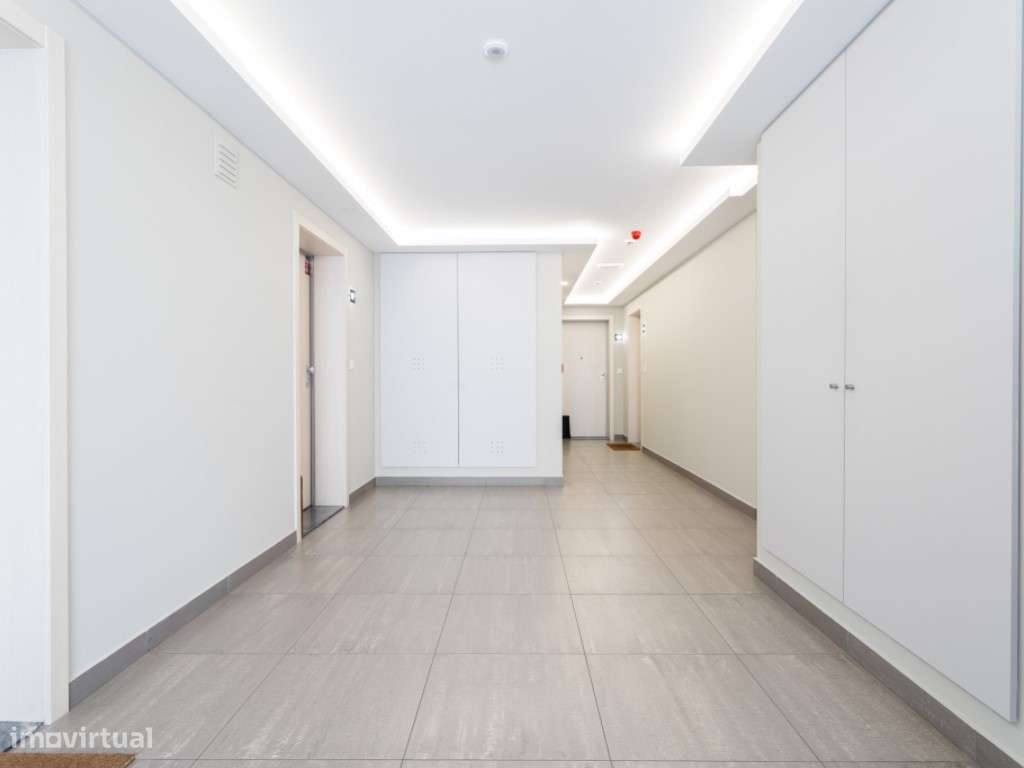 Exclusivo T4 Penthouse de Luxo com 379 m² na Póvoa de Santa Iria.-43