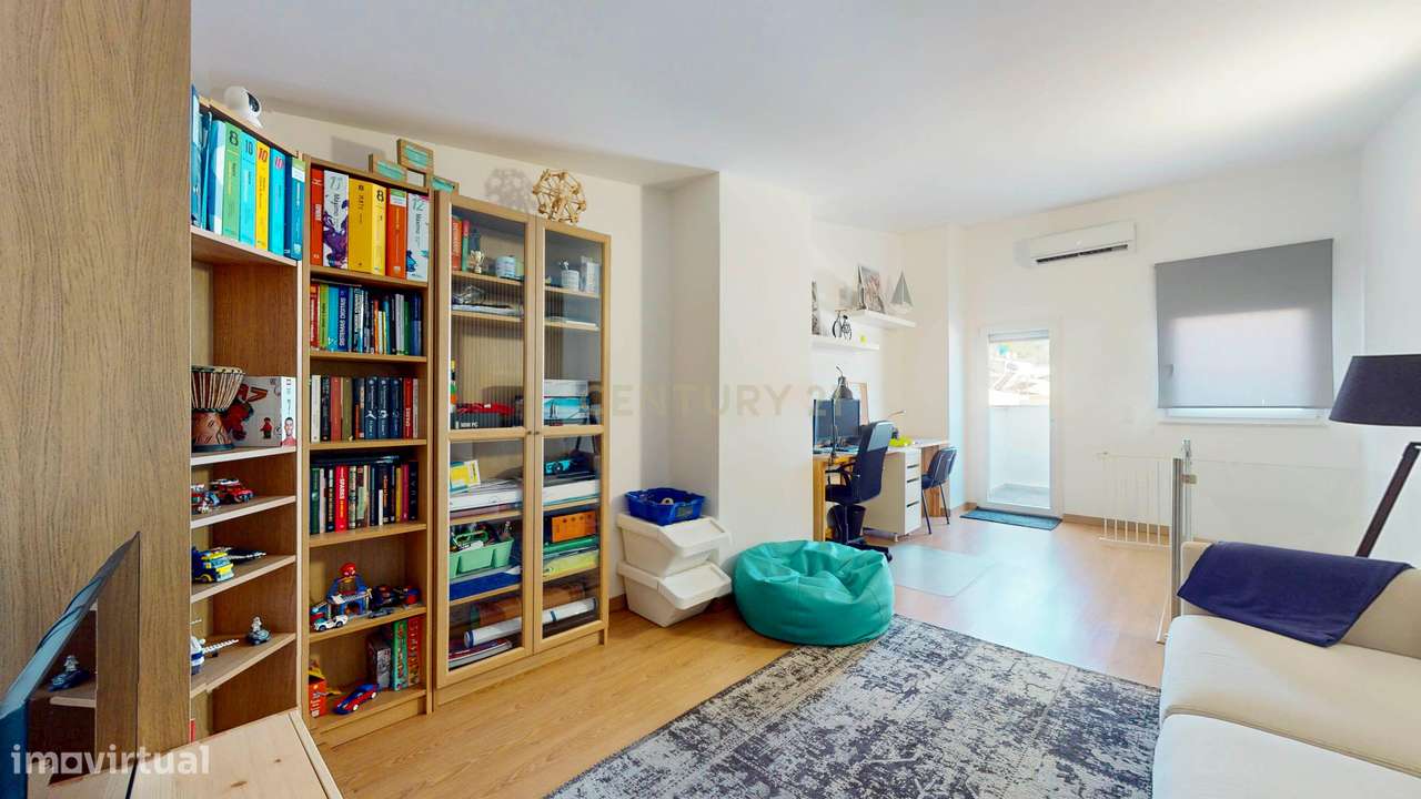 Apartamento T2+1 Exclusivo com Mezanine - onde a tranquilidade e acess-27