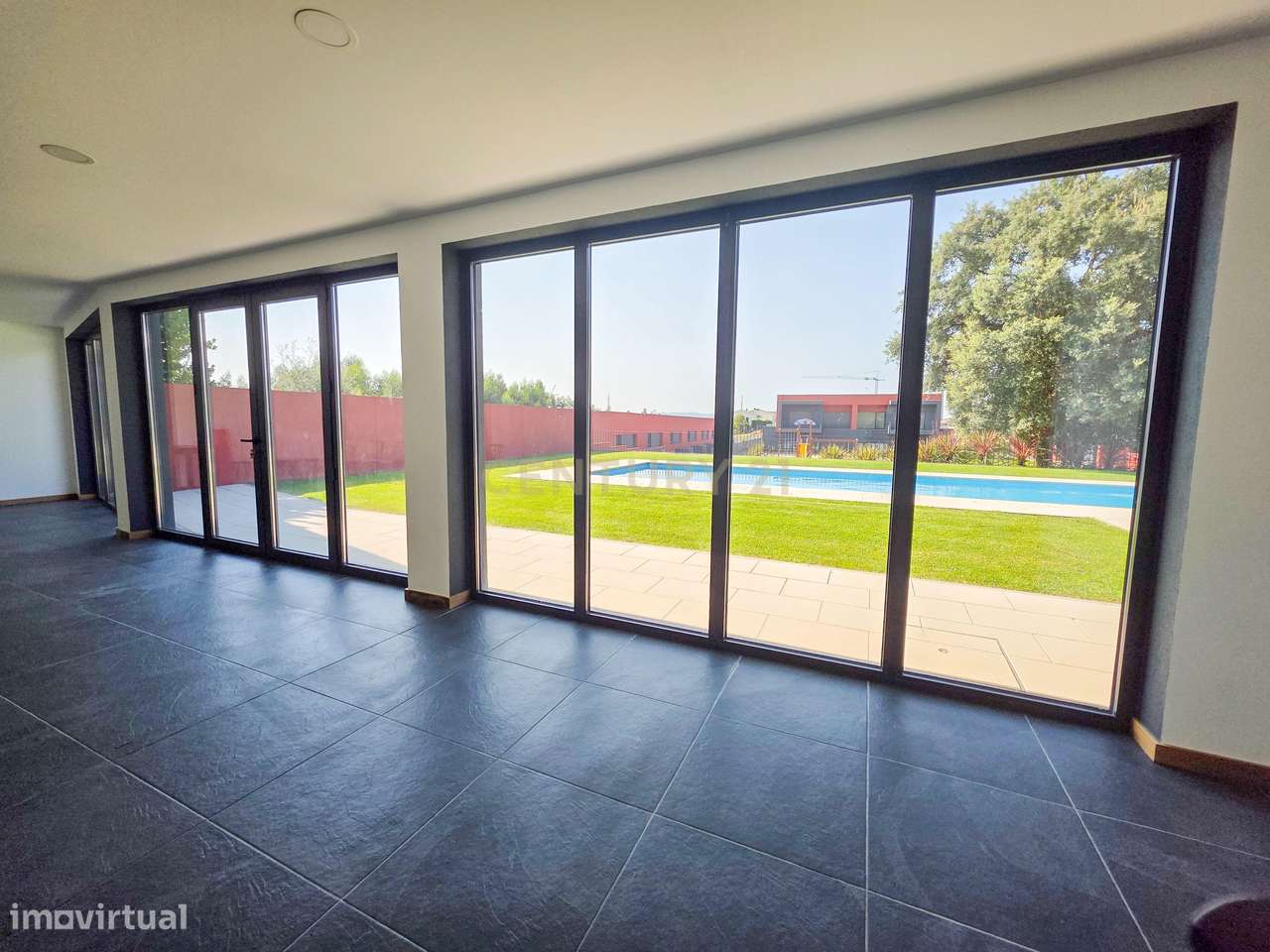 Moradia T3 Exclusiva em Condomínio Privado situada em Bitarães/Paredes-42