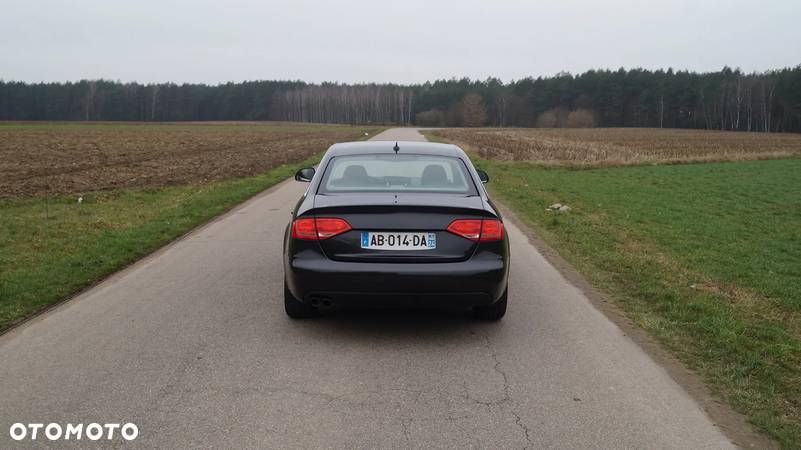 Audi A4 2.0 TDI - 9