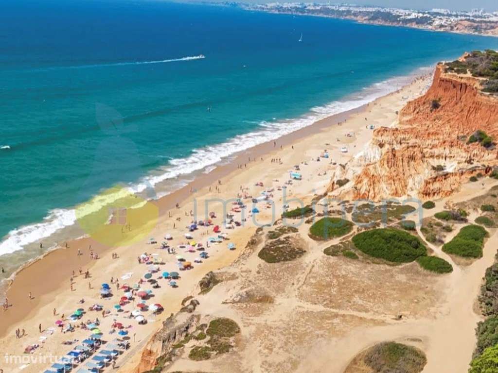 Moradia T5 na Praia da Falésia em Albufeira-31