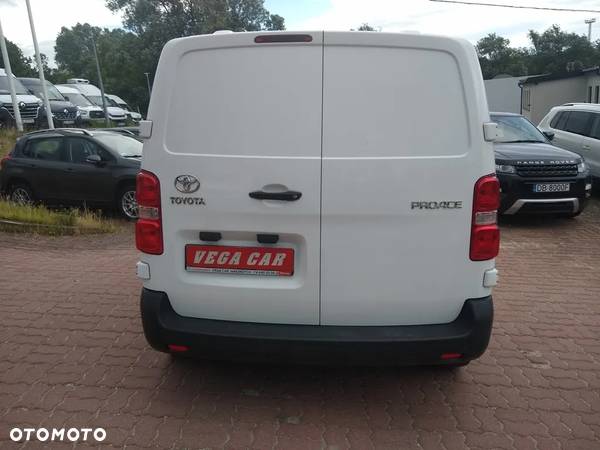 Toyota Proace - 15