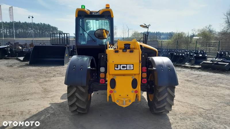 JCB 531-70 2023/2024r 6 mth demo - 7