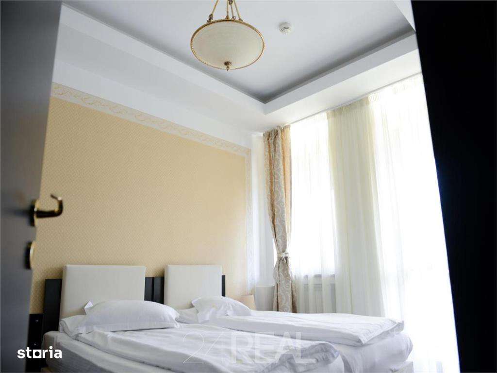 Hotel de vanzare in Predeal potrivit pentru investitie - Imagine principală: 4/20