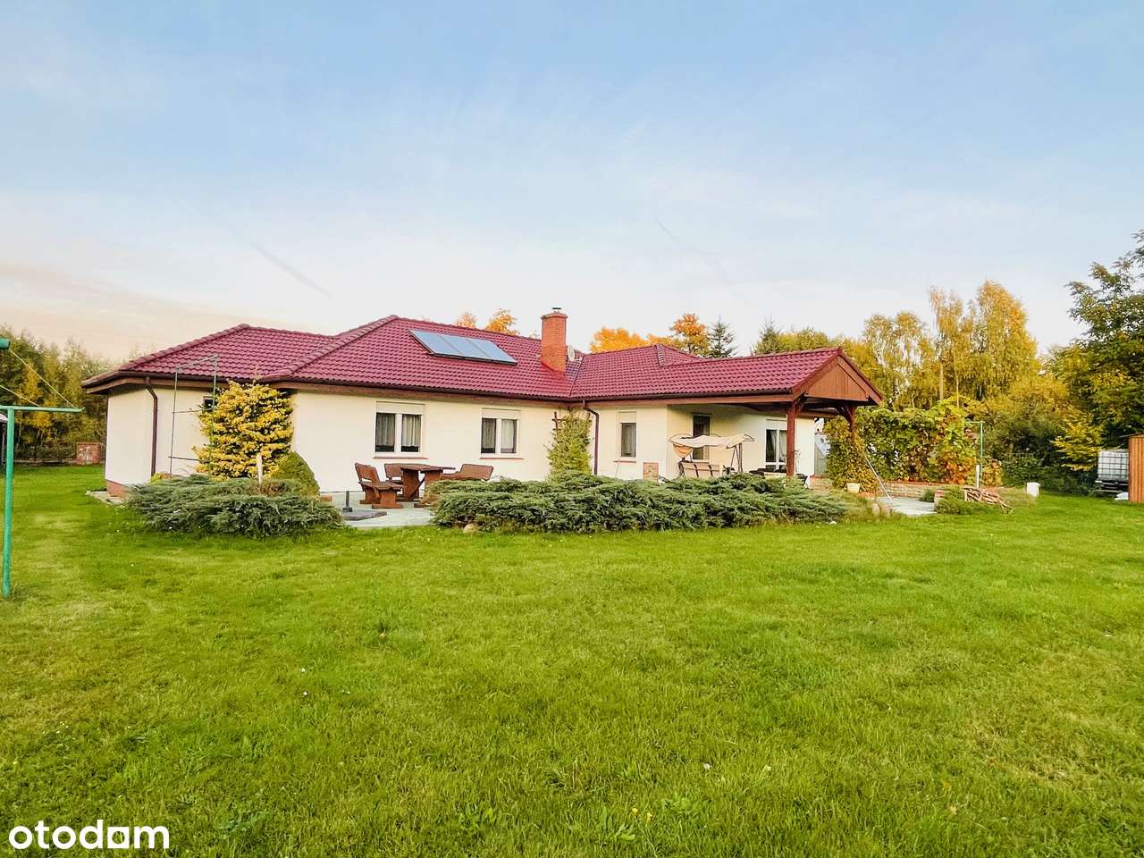 Duży dom 274 m2 z pięknym ogrodem i stawem -Słone , Zielona Góra-11