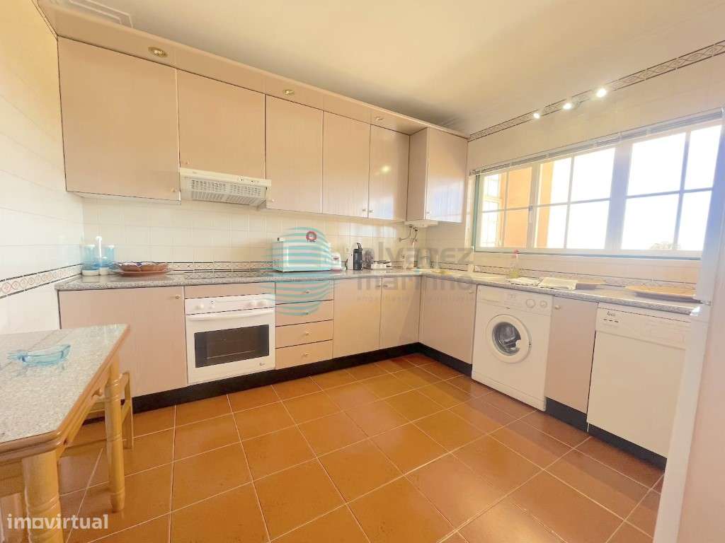 Penthouse 4 assoalhadas com uma área de 232m2, terraço 107m2, Vau, ...-24