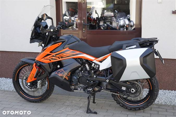 KTM Adventure - 18