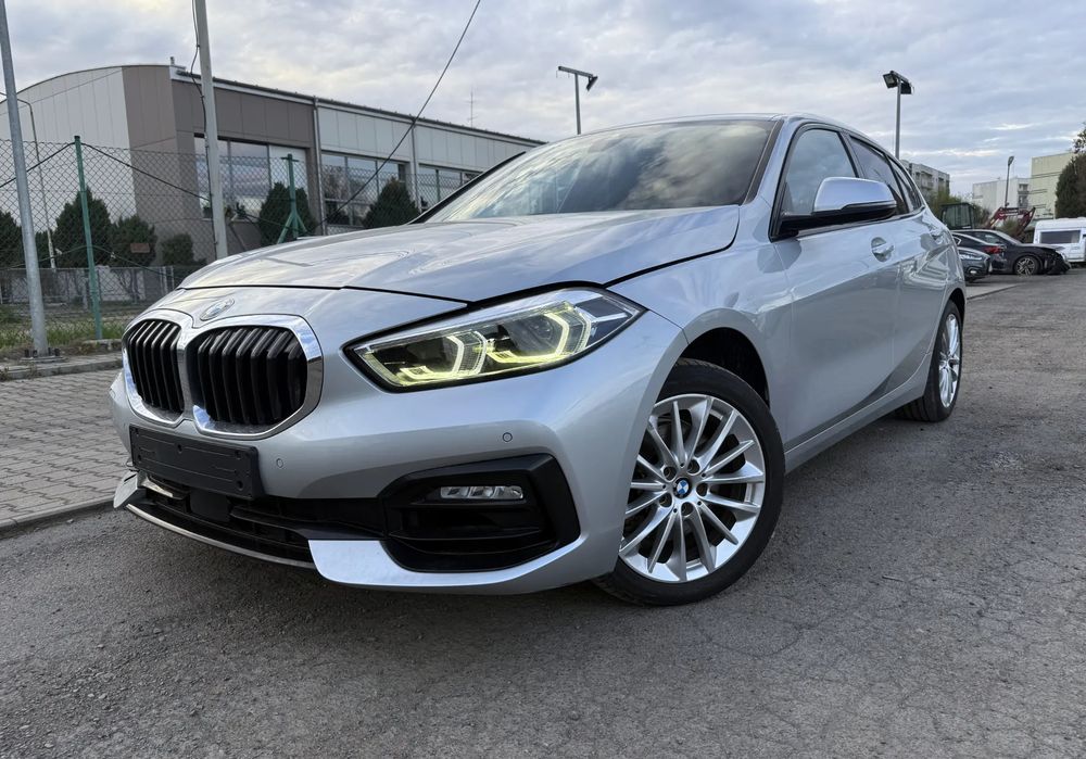 BMW 1 Series F40 118i Sport Line 2020