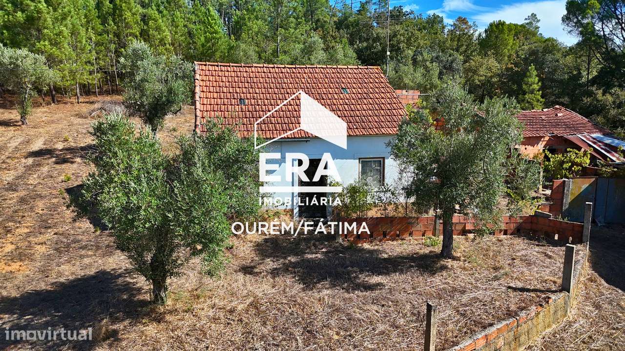 Moradia T2 localizada em Formigais - Grande imagem: 3/24