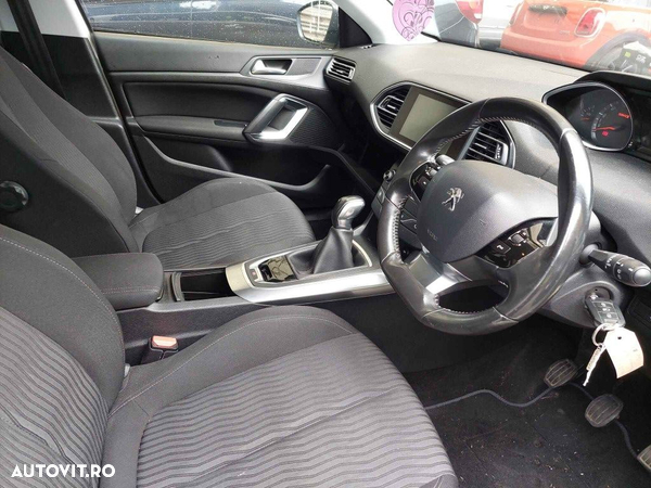 Oglinda dreapta completa Peugeot 308 2014 HATCHBACK 1.6 HDI - 6