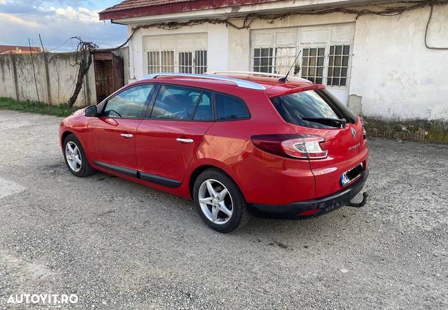 Renault Megane dCi 130 FAP Dynamique - 6