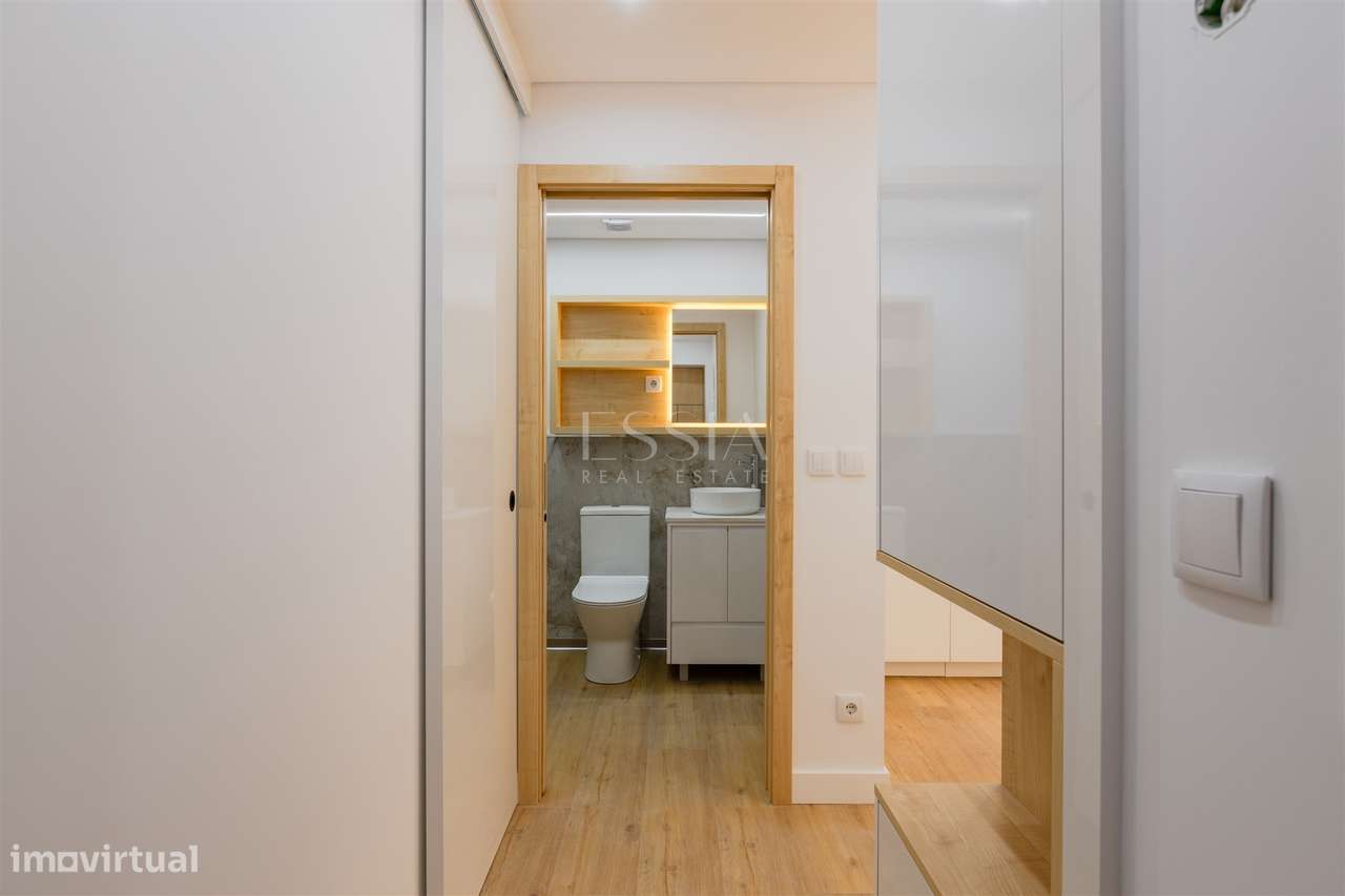 TO com Varanda Centro Porto | T0 Novo Faria Guimarães | City On-7