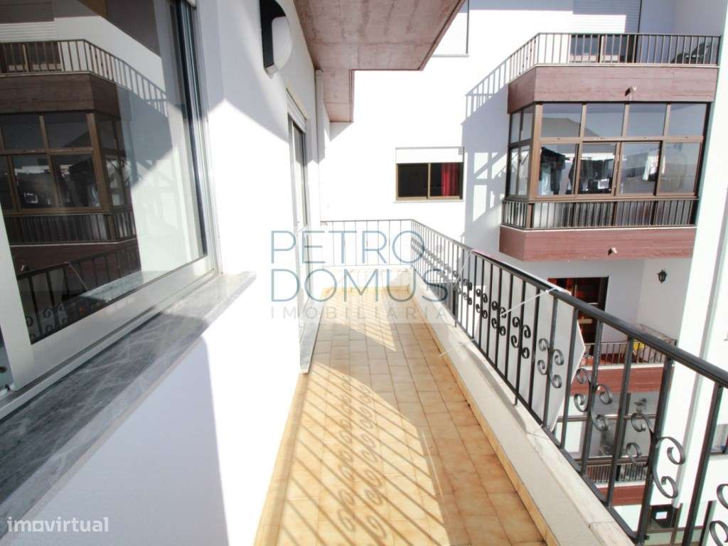 APARTAMENTO T3 | GARAGEM | VISTA CIDADE-19