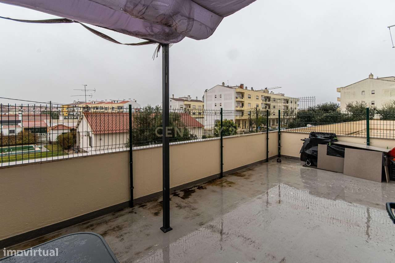 Apartamento Renovado em Samora Correia, Benavente-17