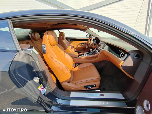Bentley Continental New GT V8 Mulliner - 14