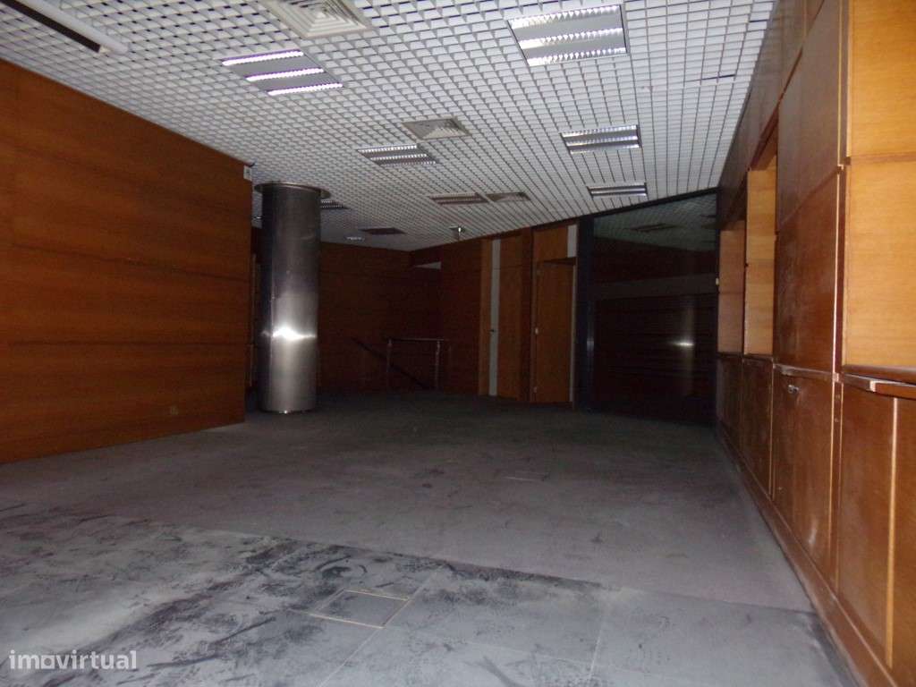 Oportunidade de Negócio - Loja com 224m2 em Paços de Ferreira! - Grande imagem: 3/25