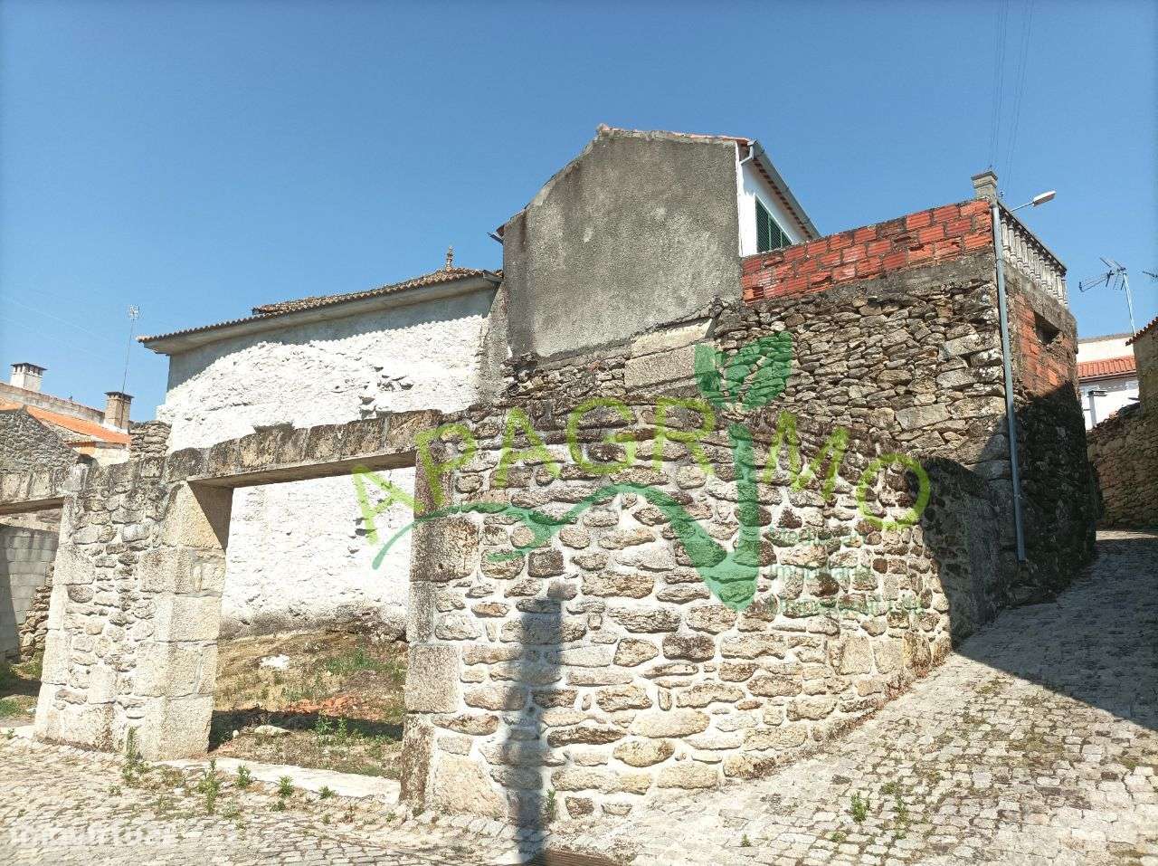 Moradia para reconstrução em Castainço, Penedono - Grande imagem: 5/20