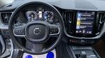 Volvo XC 60 B4 B Momentum - 13