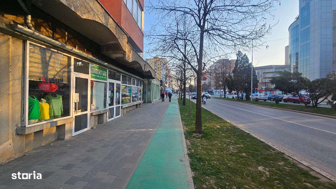 Spațiu comercial de vânzare, 145 mp, Cetate-2