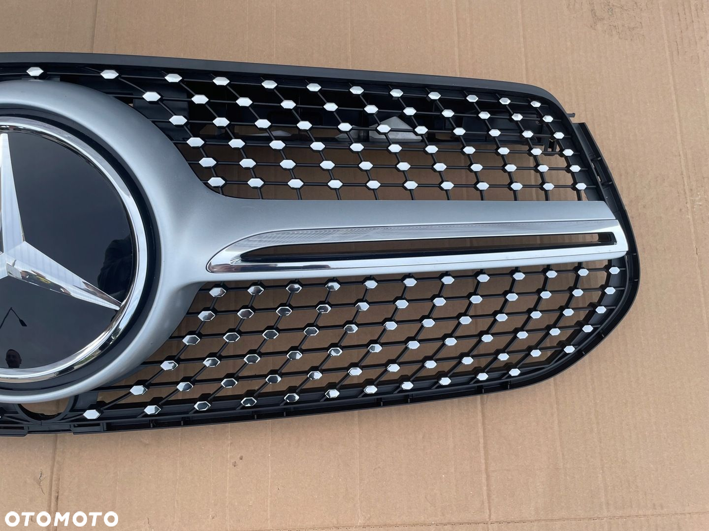 MERCEDES W167 AMG GLE GLS ATRAPA GRILL - 3