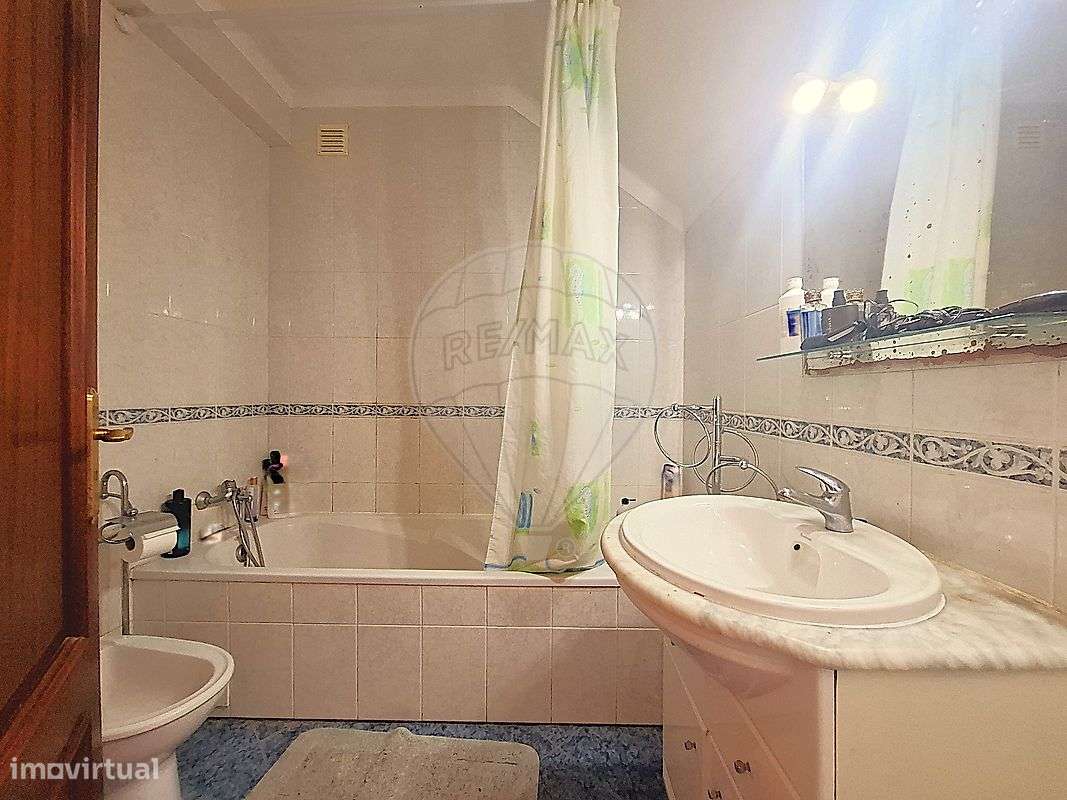 Moradia T3 para venda-5