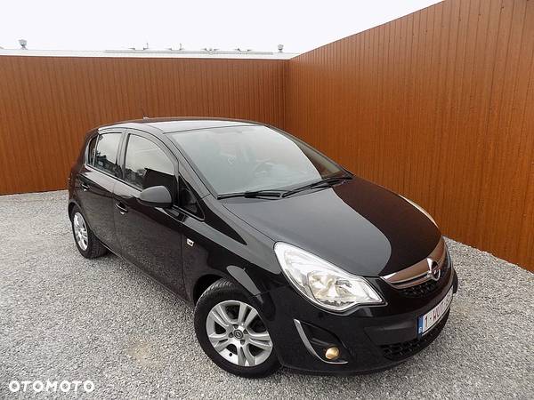 Opel Corsa 1.3 CDTI DPF Color Edition - 1