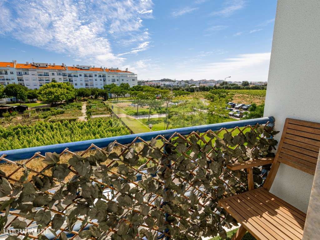 Apartamento T3 com 2 garagens em Box e 1 arrecadação-22