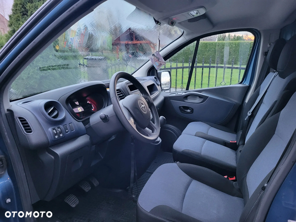 Opel Vivaro - 7