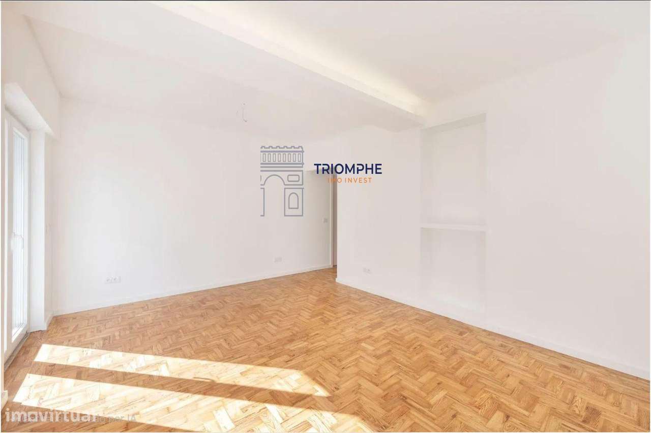 Apartamento T3 totalmente renovado com varanda, Benfica - Grande imagem: 5/26